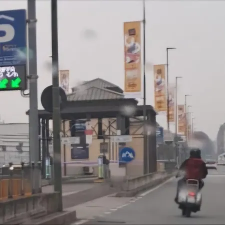 Appartam Liberty In Porta Susa Parcheggio טורינו