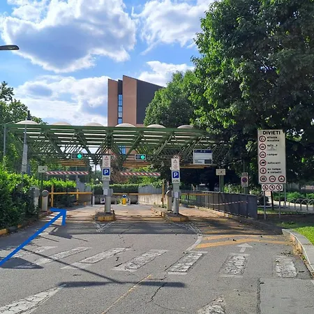 Appartam Liberty In Porta Susa Parcheggio טורינו
