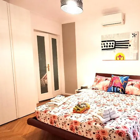 Apartman Appartam Liberty In Porta Susa Parcheggio *